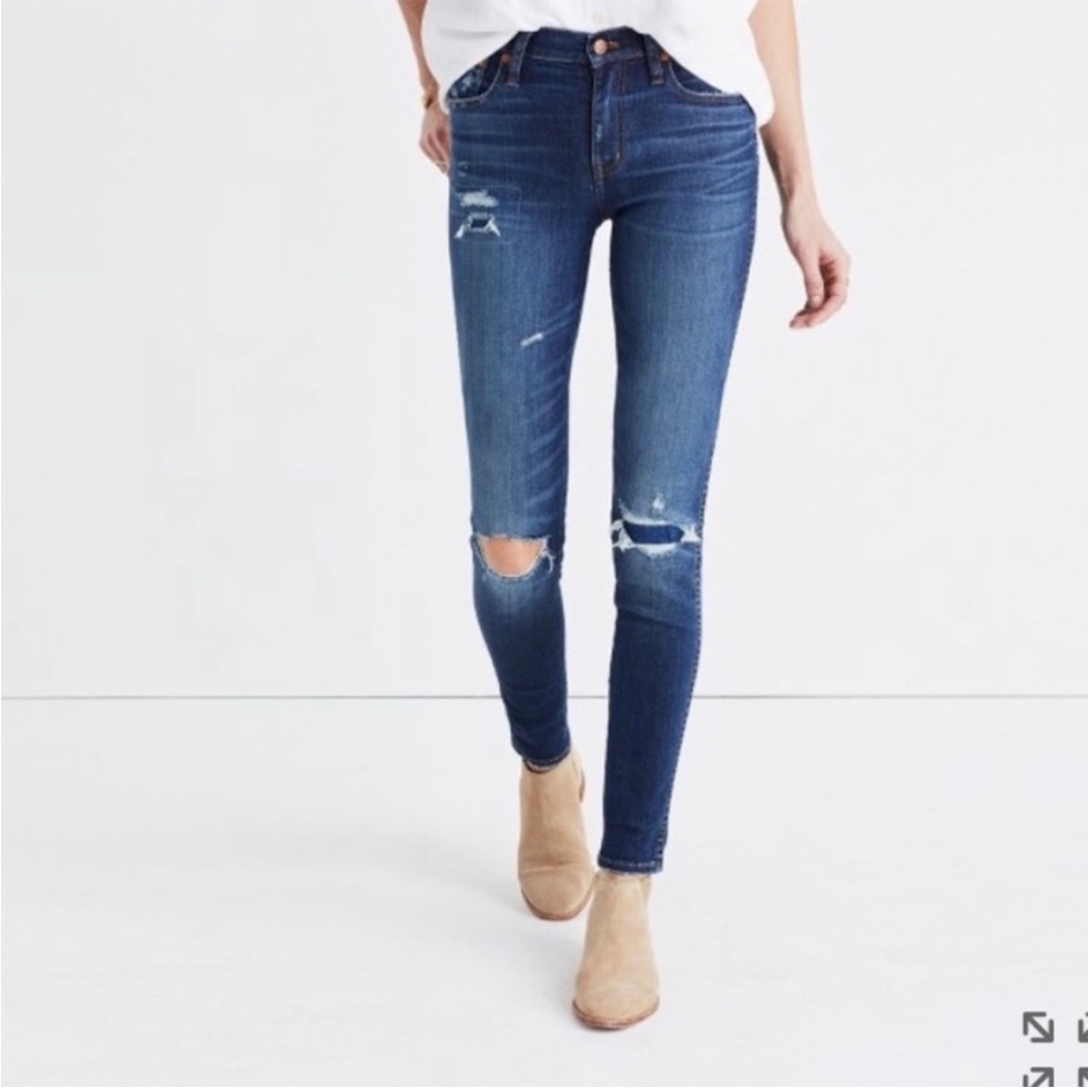 Madewell 9” high-rise skinny premium denim  waist 26 blue with distressing